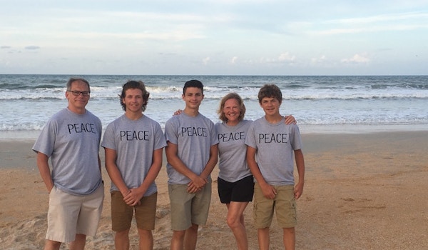Peace Family Vacation 2016 T-Shirt Photo