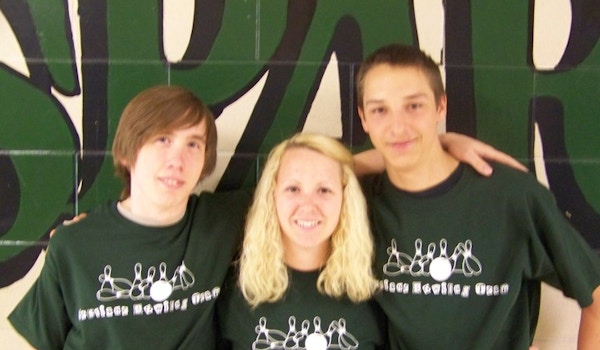 Bowling Team T-Shirt Photo