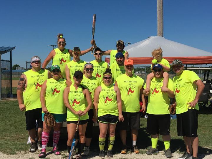 Softball Team T-Shirt Photo