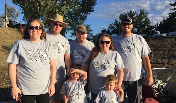 2016 Fishing For A Cure Fishing Tourney Team T-Shirt Photo