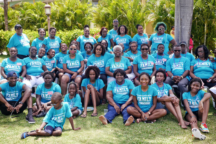 Farquharson Family Renunion T-Shirt Photo