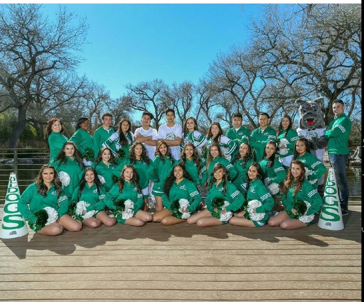 Hear The Bark, Wait For The Bite. Go Bulldogs! T-Shirt Photo