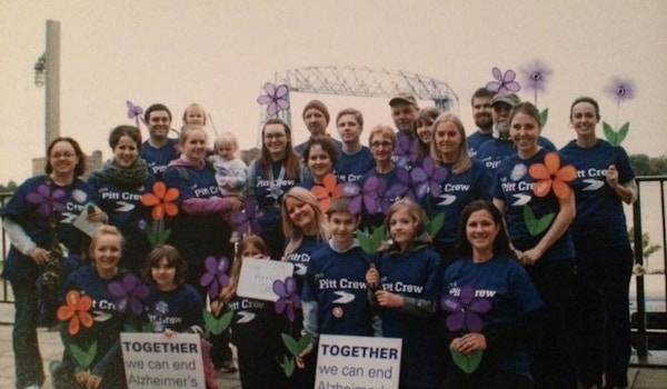 The Pitt Crew  Walk To End Alzheimers T-Shirt Photo