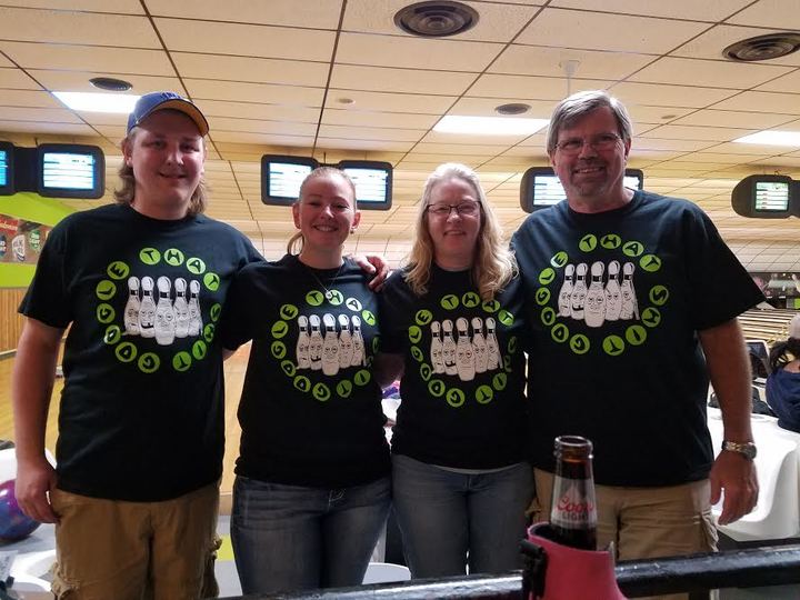 Bowling Team T-Shirt Photo