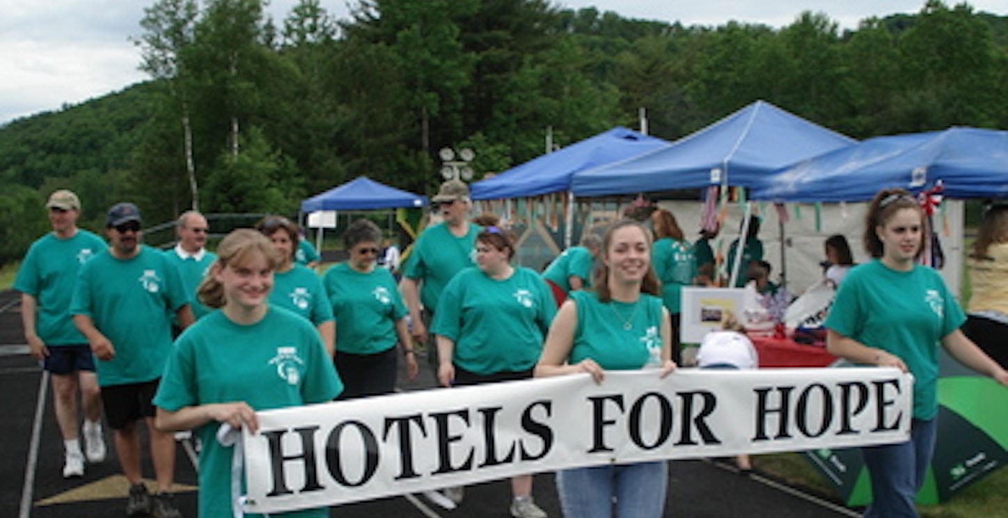 Hotels For Hope   Relay For Life T-Shirt Photo