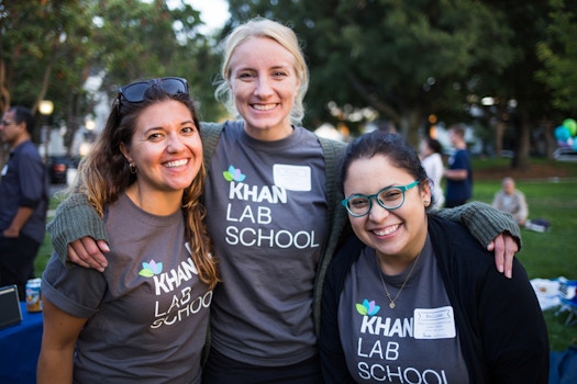Khan Lab School Team T Shirts T-Shirt Photo