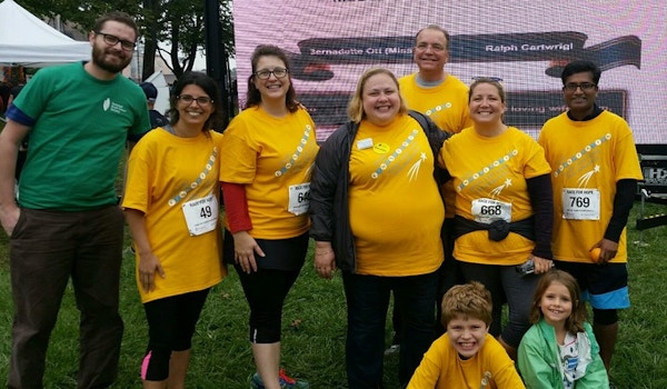 Team Finnspiration @ The Race For Hope Philadelphia 2016 T-Shirt Photo