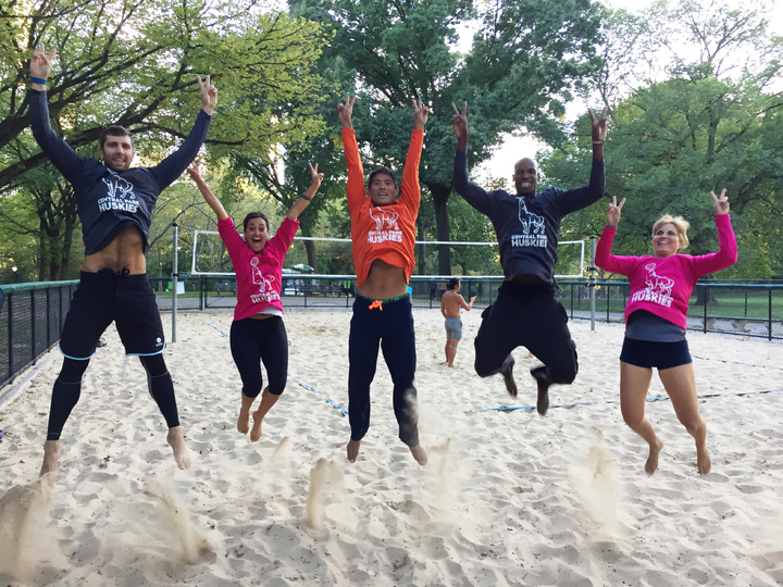 Central Park Huskies T-Shirt Photo