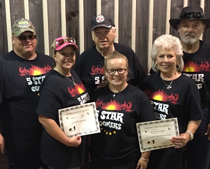 5 Star Cookers   Bar Bq Cook Off Team T-Shirt Photo