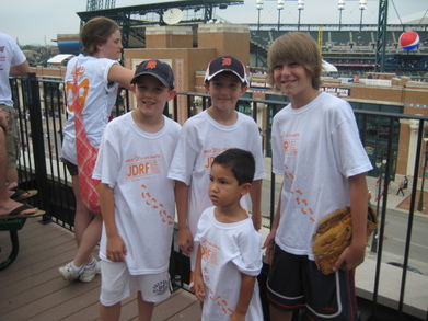 Jdrf Tigers Game T-Shirt Photo