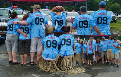 Buffett Virgins T-Shirt Photo