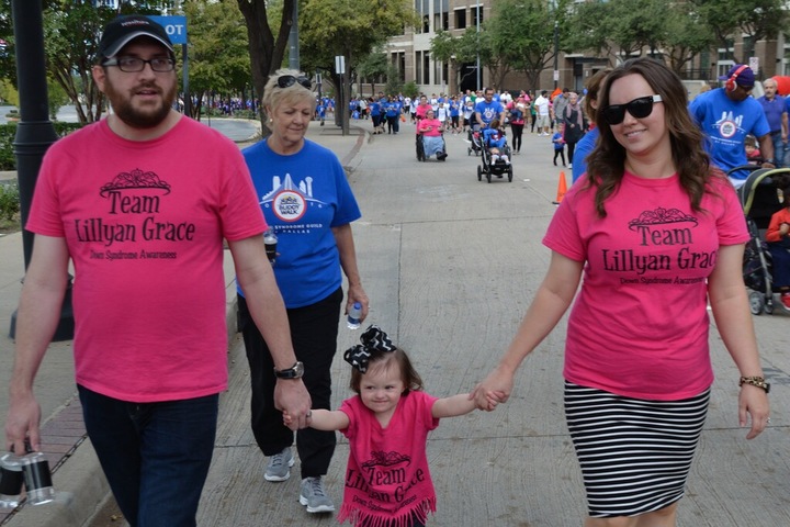 Team Lillyan Grace Buddy Walk 2016 T-Shirt Photo