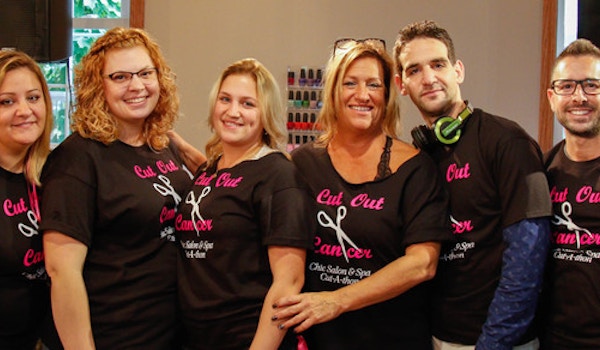 Chìc Salon & Spa Breast Cancer Fundraiser T-Shirt Photo