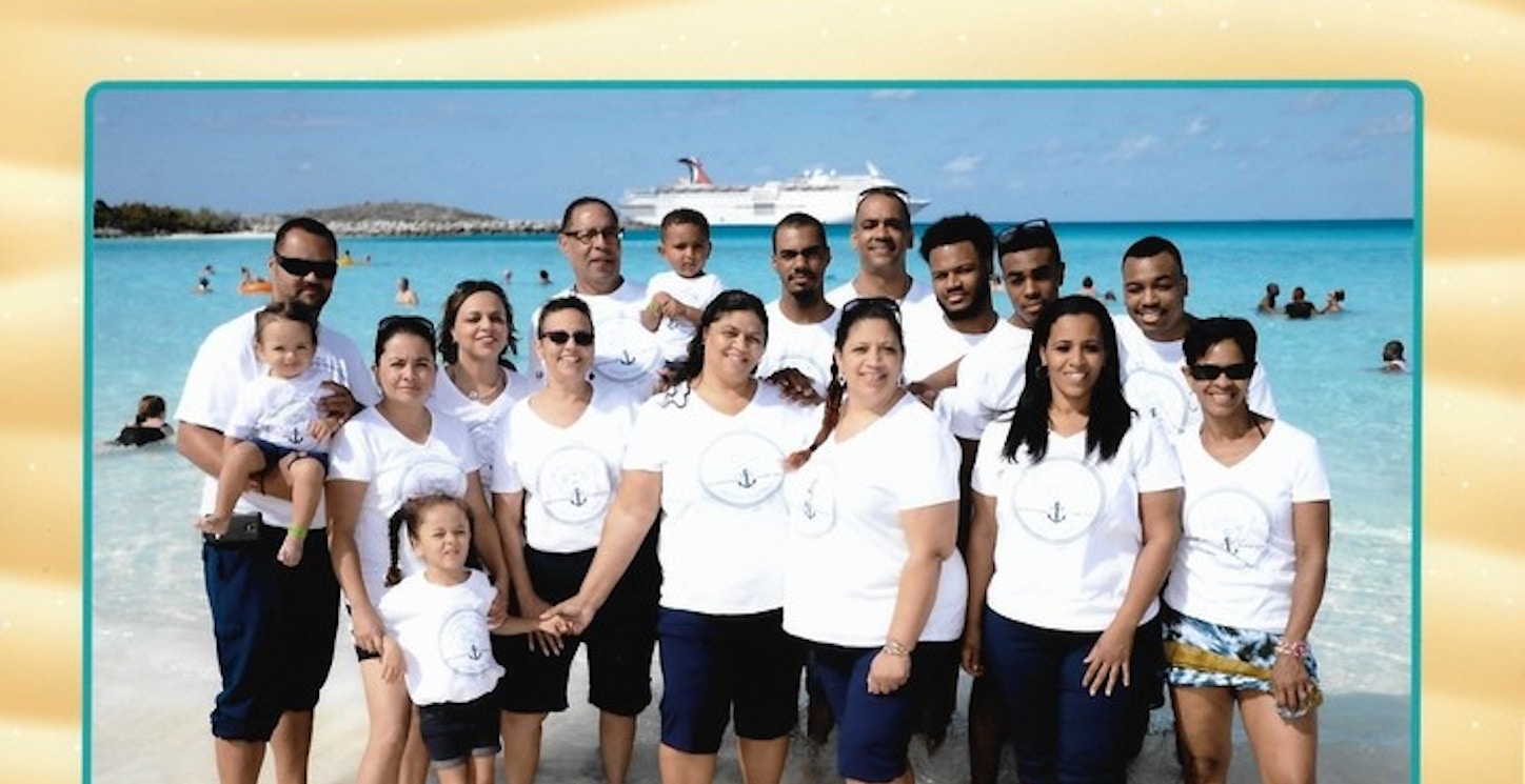 "Linda's Crew" Cruise T-Shirt Photo