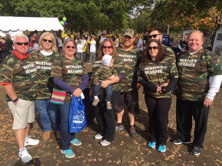 Hunter's Hea Roes T-Shirt Photo