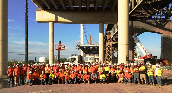 Kosciuszko Bridge Project Team Making History  T-Shirt Photo