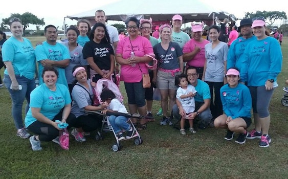 Making Strides Hawaii Breast Cancer Walk 2016 T-Shirt Photo