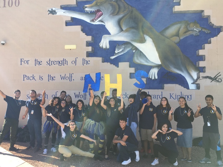 Lobo Pride T-Shirt Photo