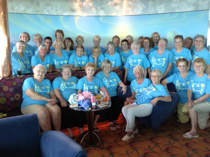 Hf 2017 Ladies Only Cruise T-Shirt Photo