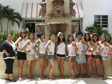 Miami Bachelorette Partay T-Shirt Photo