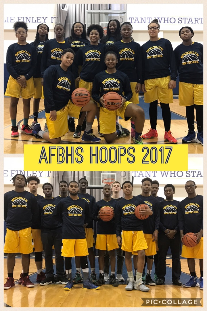 Play Like Winners   Look Like Winners! T-Shirt Photo