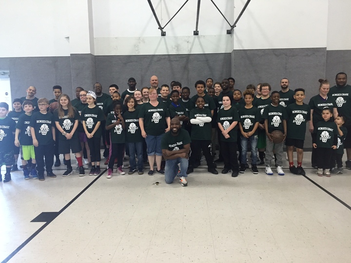 Bengies Chase Youth Basketball T-Shirt Photo