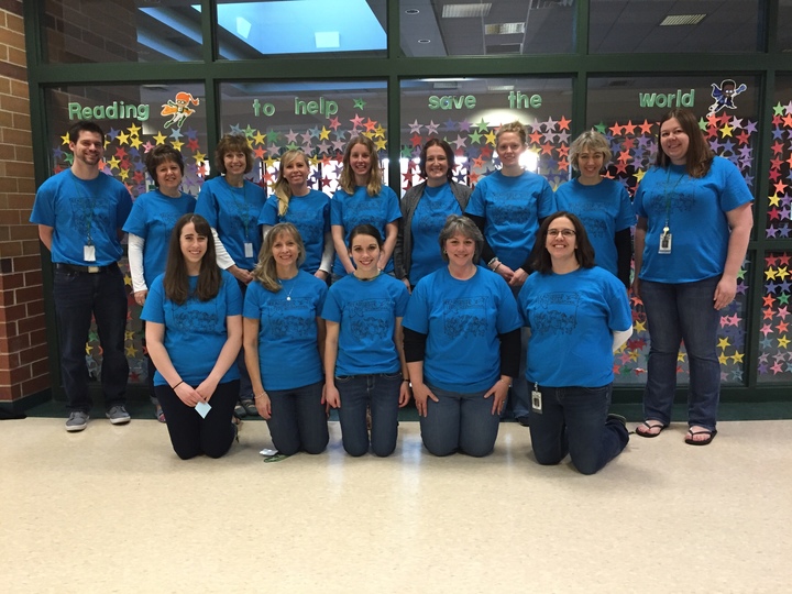 Ois Read To Feed T-Shirt Photo