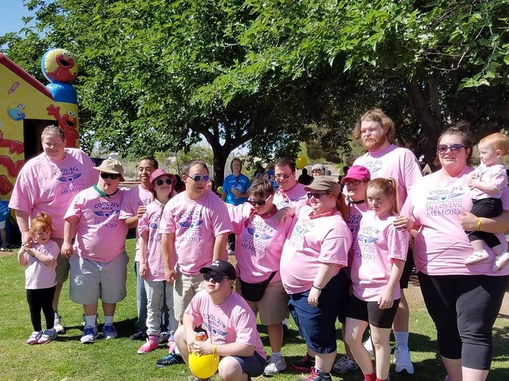 Cool 21's Buddy Walk (Dsosn) T-Shirt Photo