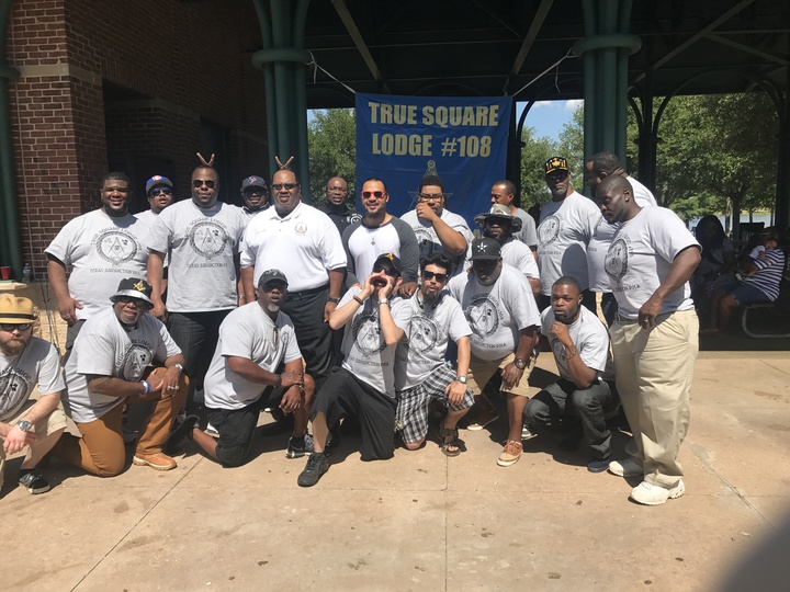 Mother's Day Picnic T-Shirt Photo