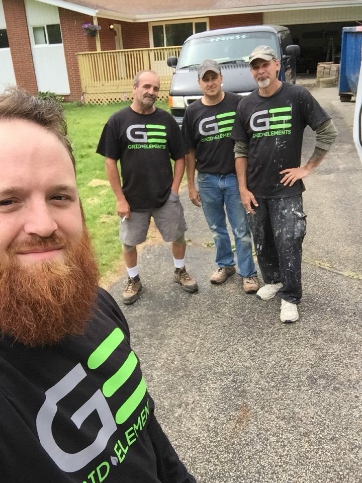 Grid Elements Flip House Team T-Shirt Photo