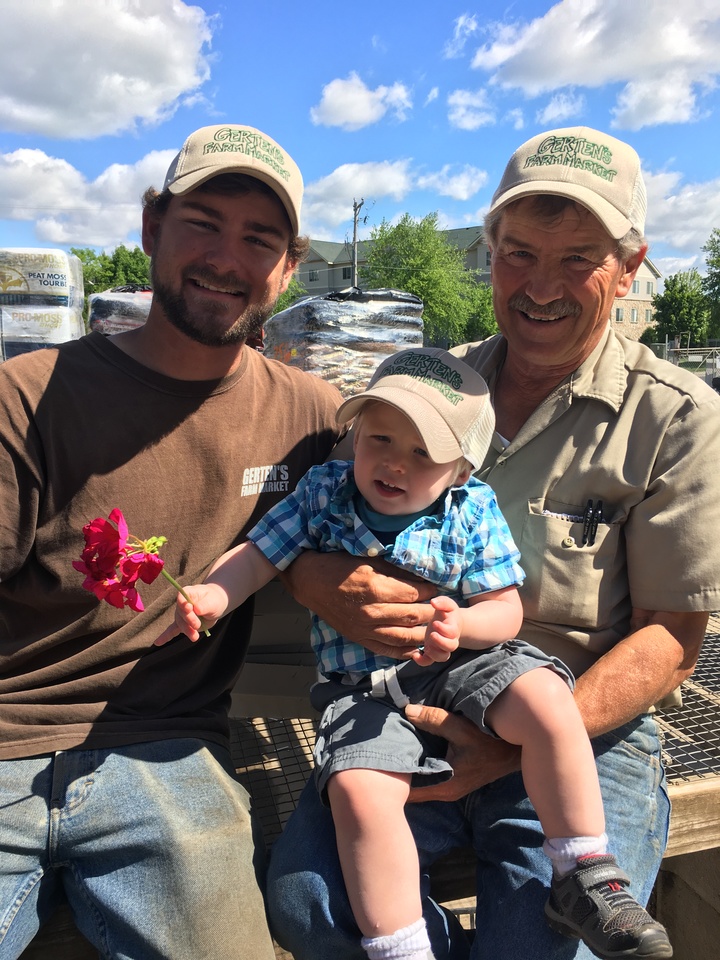 Proud Grandpa T-Shirt Photo
