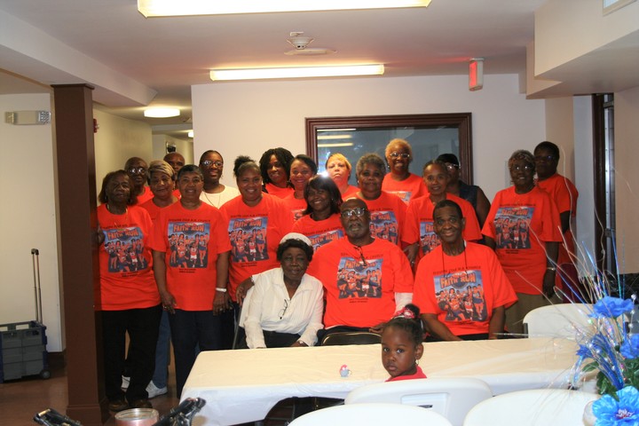 Evening Star M.B. Church  2017 Vacation Bible School Team T-Shirt Photo