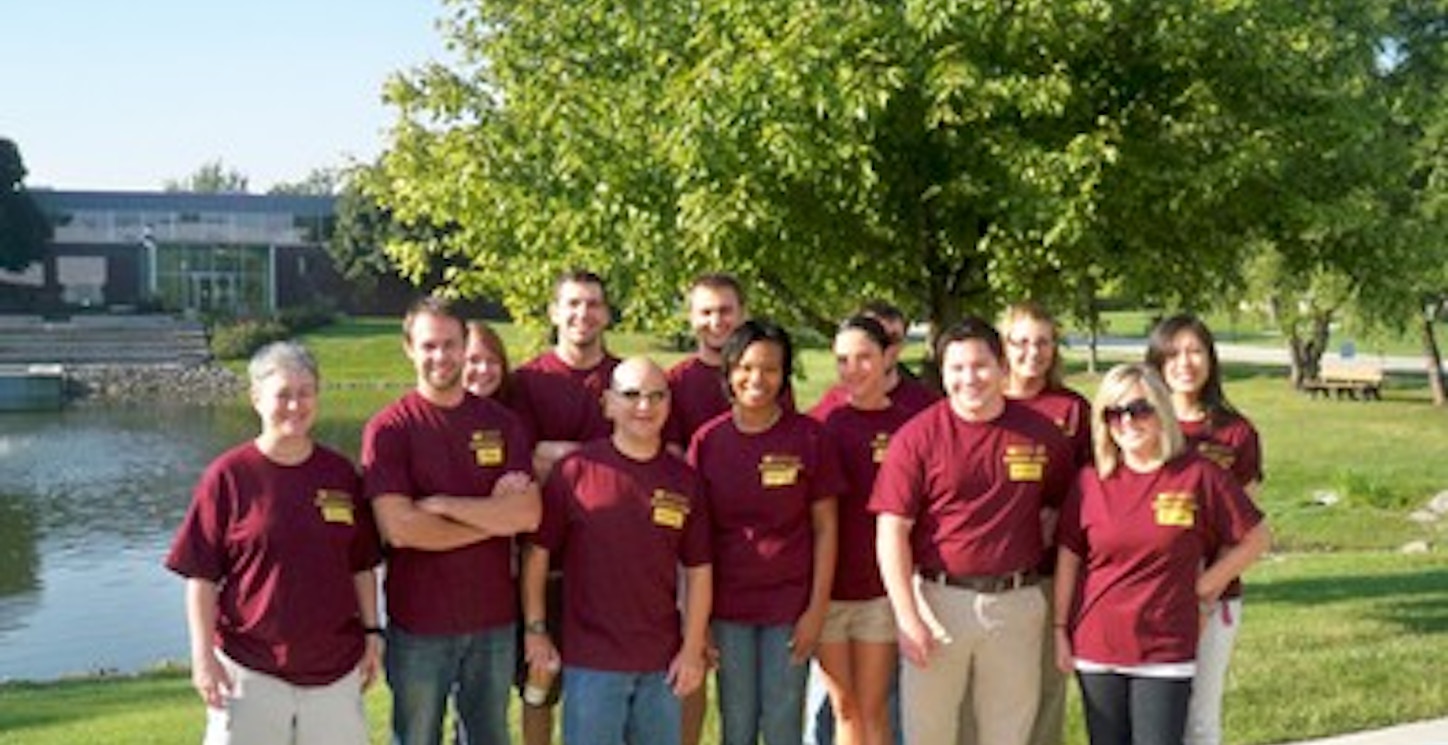 Fall 09 Orientation Leaders T-Shirt Photo