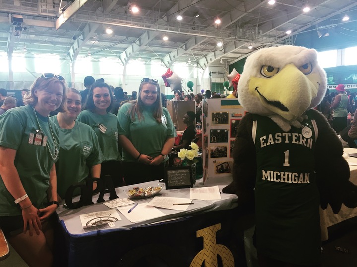 College Mascot T-Shirt Photo