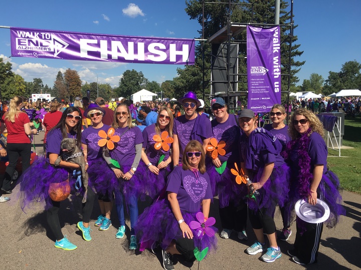 Walk To End Alzheimer's  T-Shirt Photo