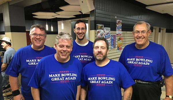 Working Hard To Make Bowling Great Again T-Shirt Photo
