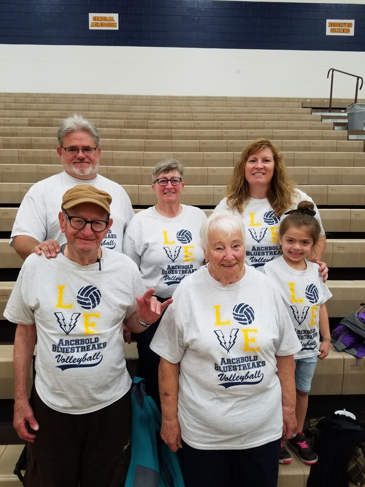 Ahs #1 Fans T-Shirt Photo