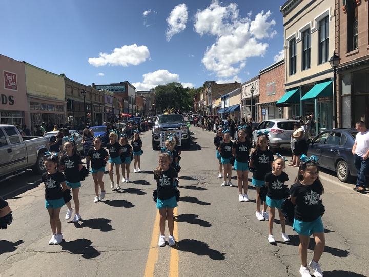 Las Vegas Spirit Elite Cheerleaders  T-Shirt Photo