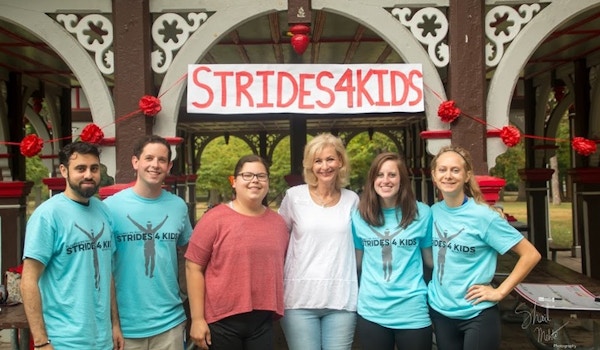 Strides 4 Kids Dream Team T-Shirt Photo
