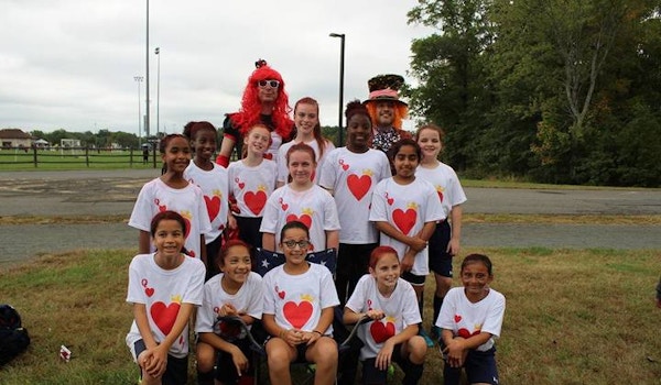 Picture of Queen Of Hearts Custom T-Shirt Design Queen Of Hearts T-Shirt Photo