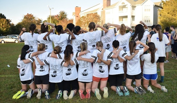 Picture of Beyoncé Powderpuff Football Custom T-Shirt Design Beyoncé Powderpuff Football T-Shirt Photo