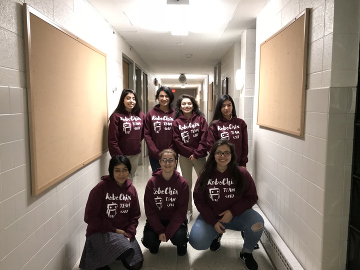 Robo Chix Ready To Rock T-Shirt Photo