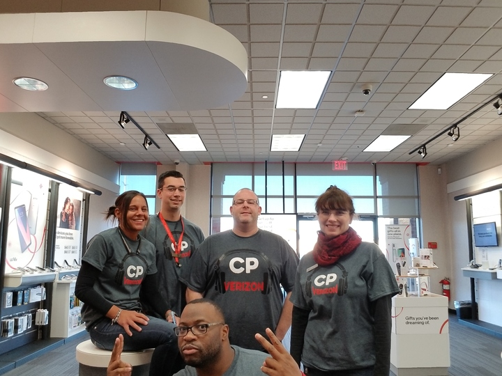 Verizon Cp T-Shirt Photo