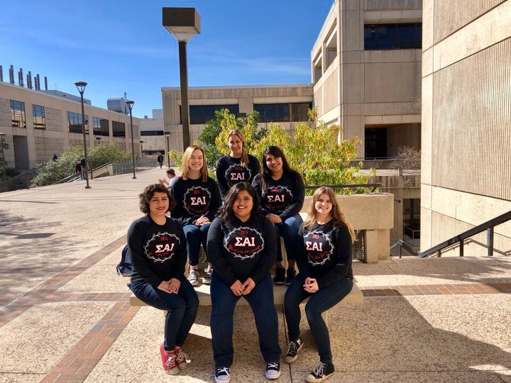 Vita Brevis, Ars Longs (Sai) T-Shirt Photo