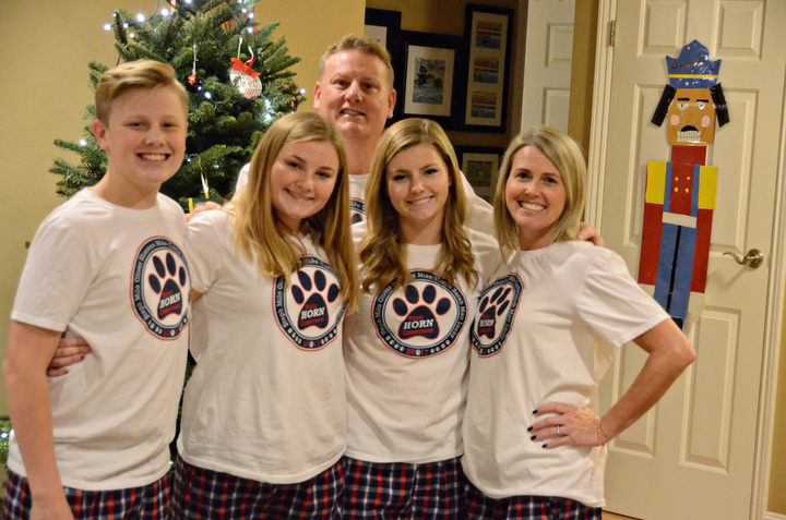 Team Horn Christmas T-Shirt Photo