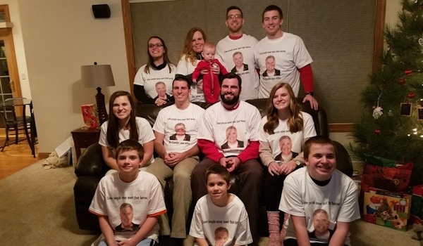 Picture of Remembering Grandpa, Our Hero, On Christmas Custom T-Shirt Design Remembering Grandpa, Our Hero, On Christmas T-Shirt Photo