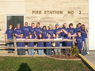 Blue Crew Pays It Forward T-Shirt Photo