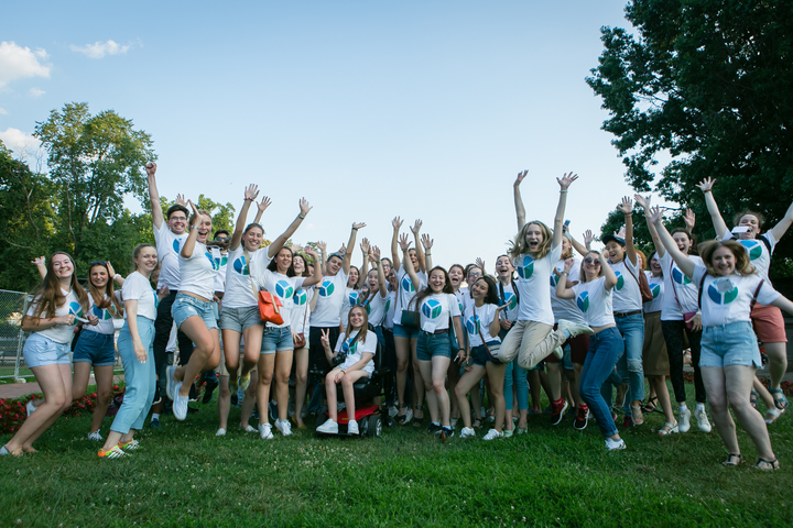 Year Participants Enjoying Dc Tour  T-Shirt Photo