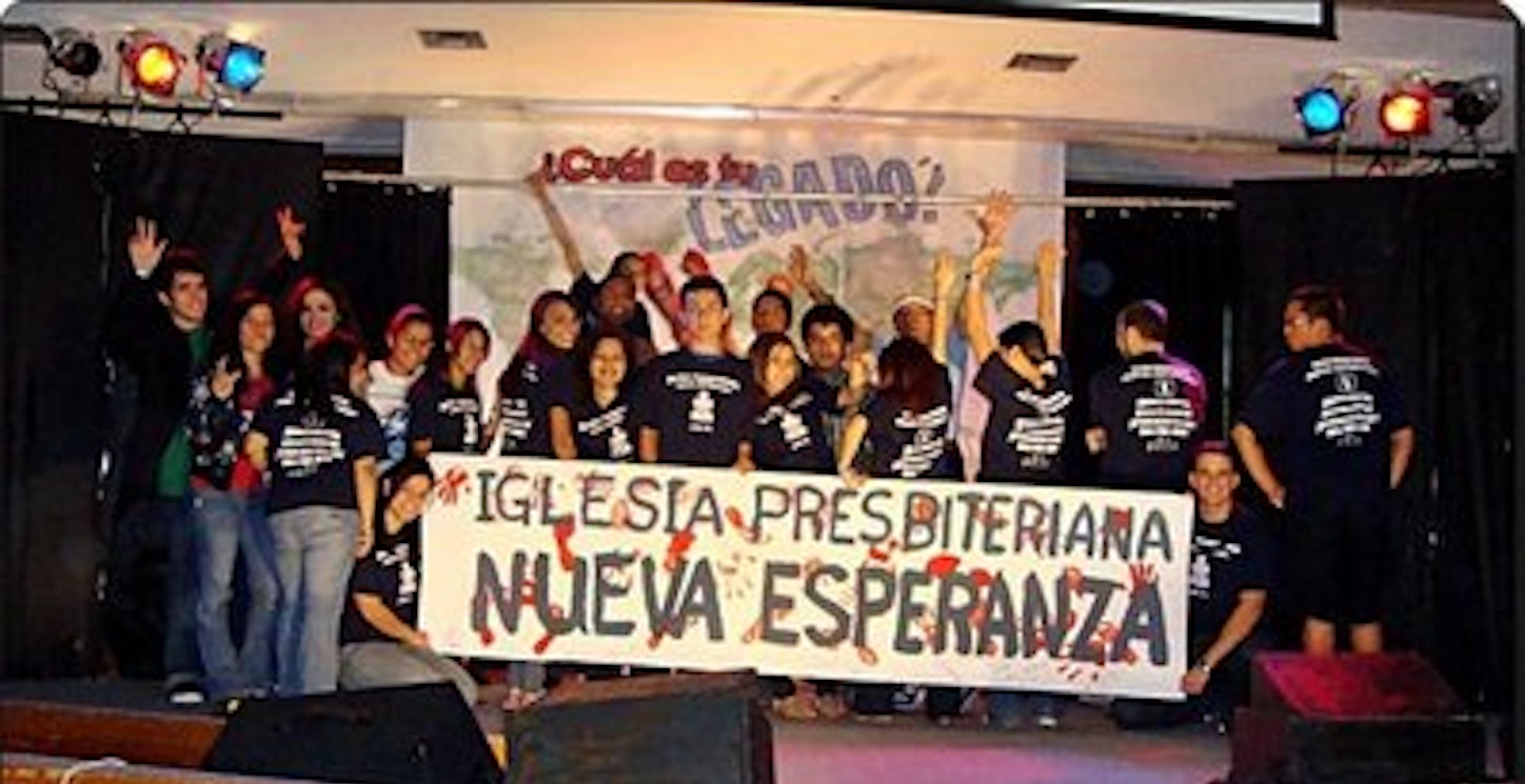 Hispanic South Atlantic Presbyterian Youth Retreat 2009 T-Shirt Photo