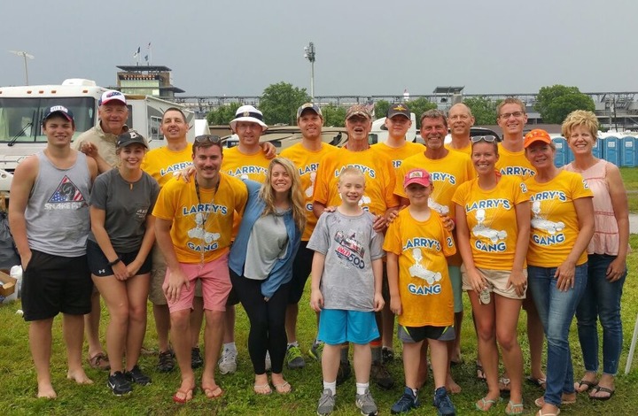 Larrys Gang T-Shirt Photo